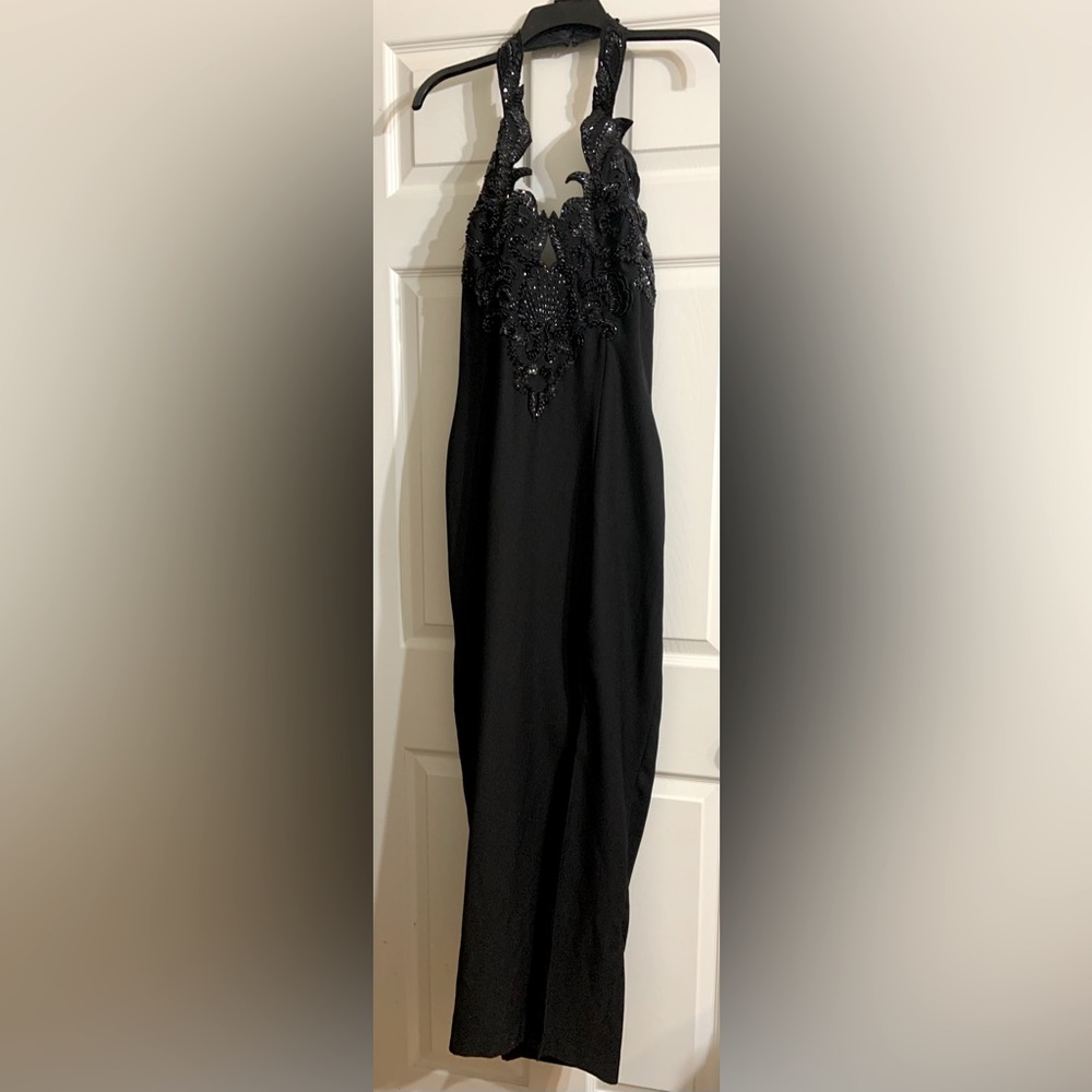 Gorgeous full length, partially beaded formal gown by Alyce.